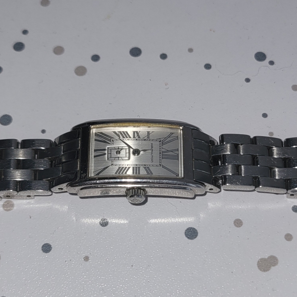Hamilton Vintage Watch Classic Silver Tone Needs Battery As Is - Picture 8 of 11